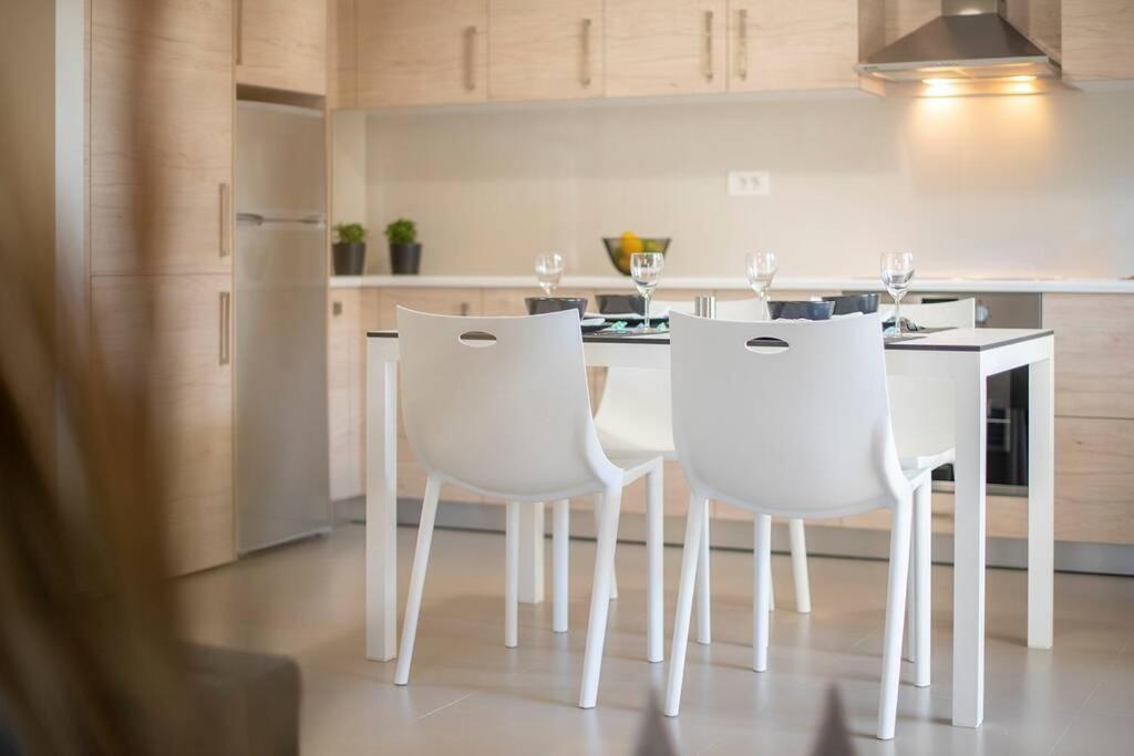 Fofi'S Elegant Home Kos By Eksteriør billede